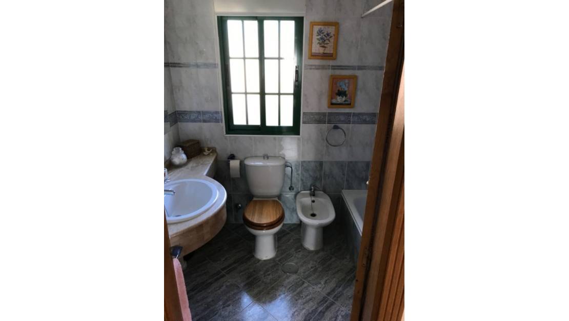 Venta - Chalet - Benidorm - Benidorm Centro