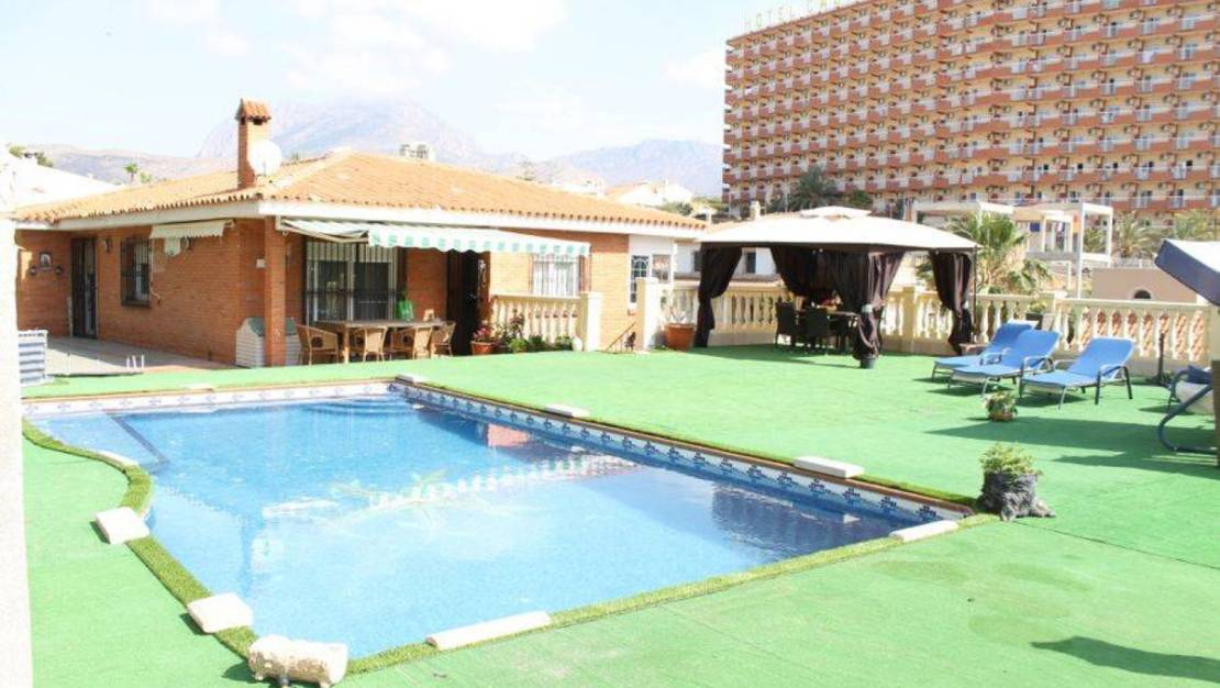 Venta - Chalet - Benidorm - Benidorm Centro
