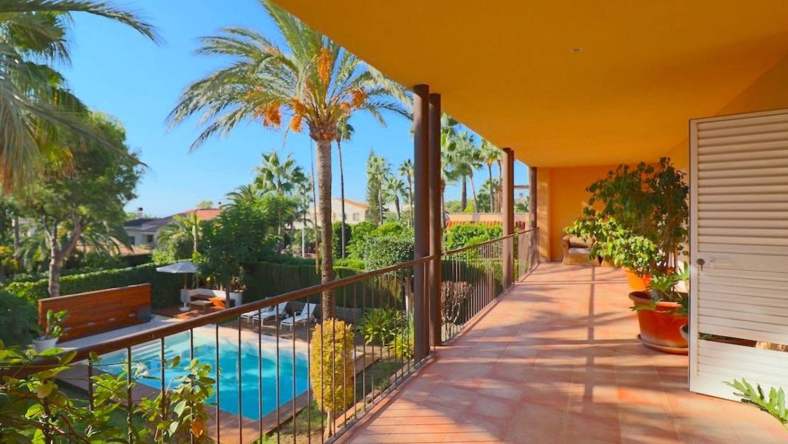 Venta - Chalet - Benidorm - Benidorm Centro