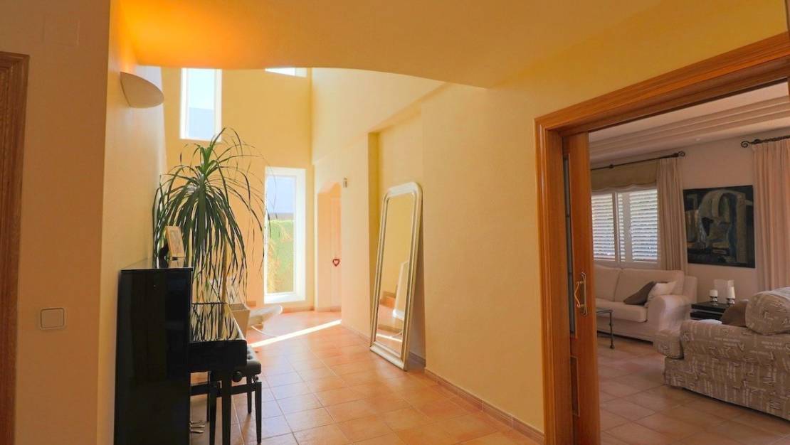 Venta - Chalet - Benidorm - Benidorm Centro