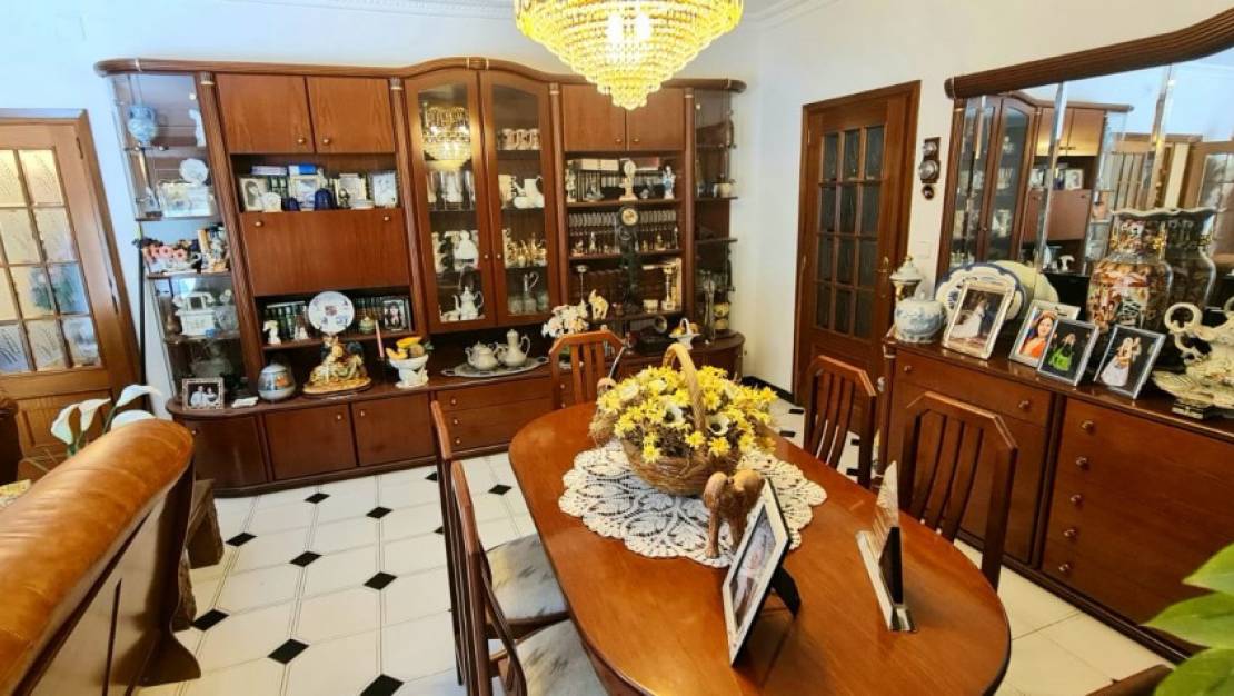 Venta - Chalet - Benidorm - Benidorm Centro