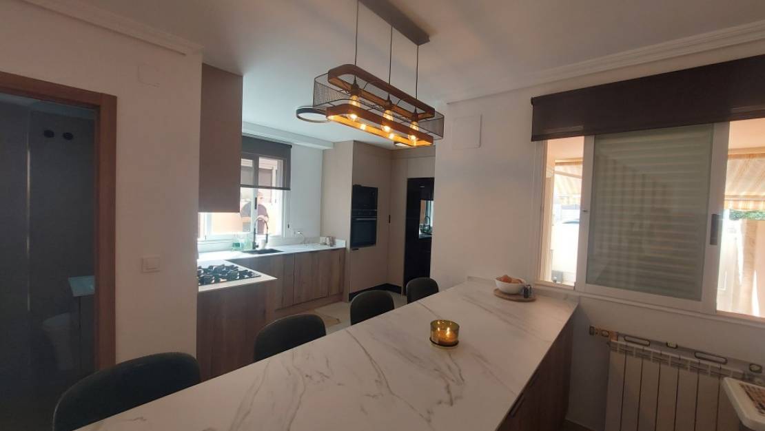 Venta - Chalet - Benidorm - Benidorm Centro