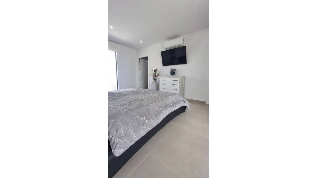 Venta - Chalet - Benidorm - Urb Entre Naranjos