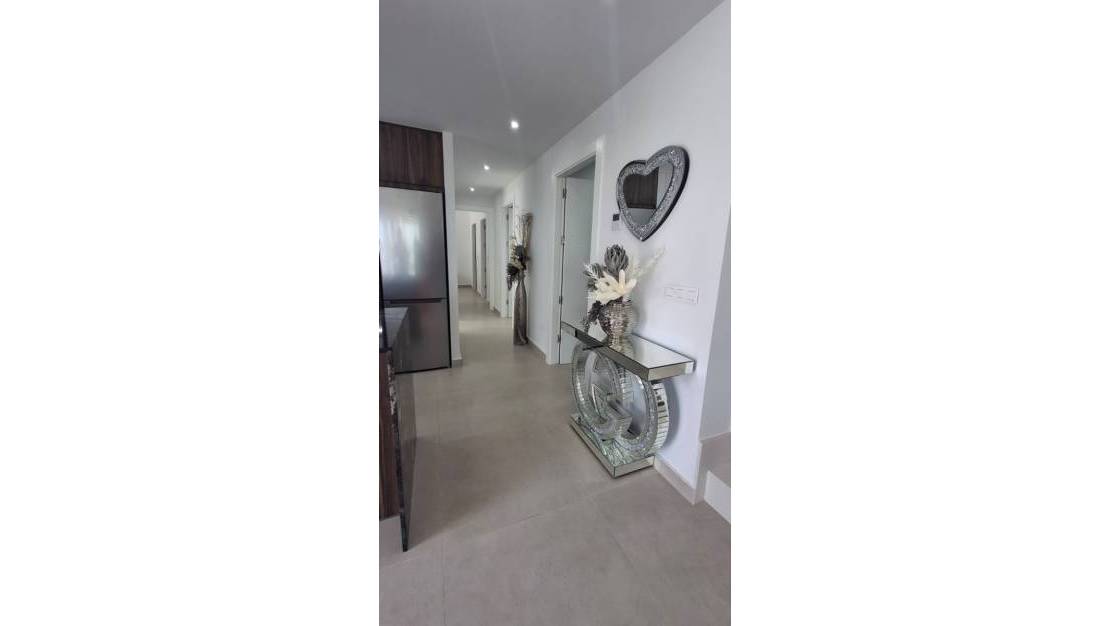 Venta - Chalet - Benidorm - Urb Entre Naranjos