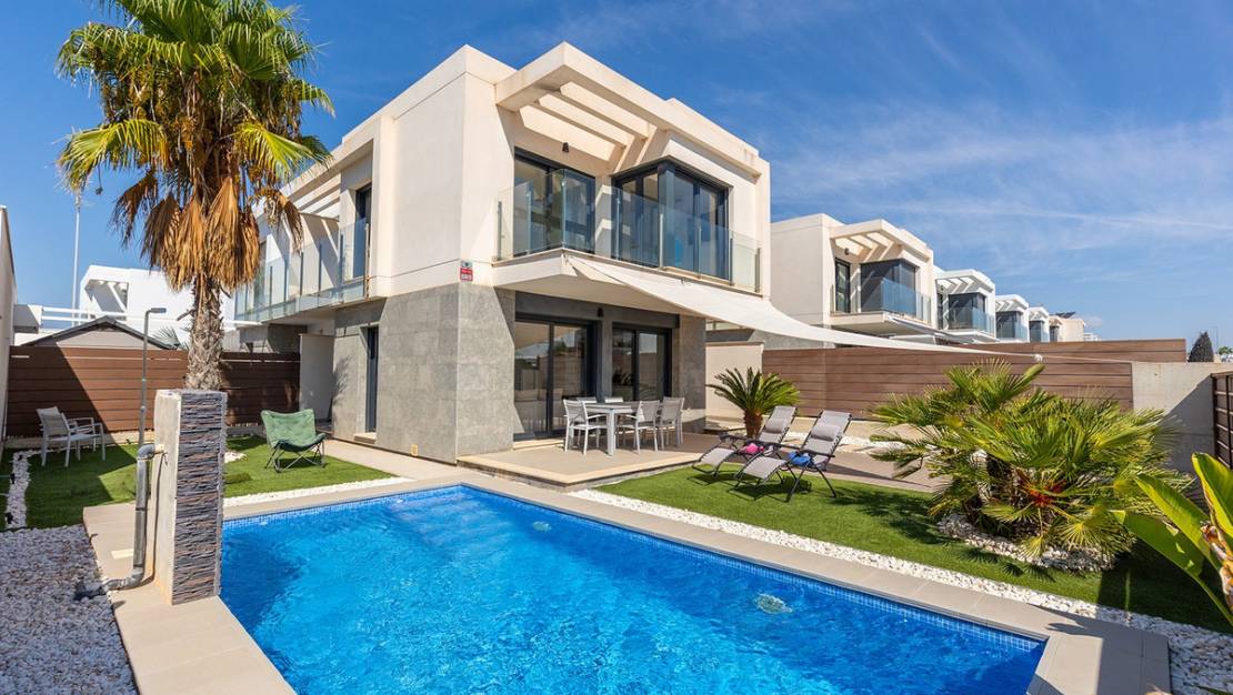 Venta - Chalet - Benidorm - Urb Entre Naranjos