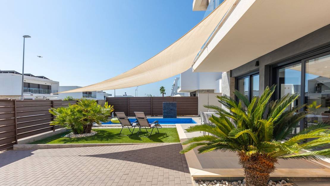 Venta - Chalet - Benidorm - Urb Entre Naranjos