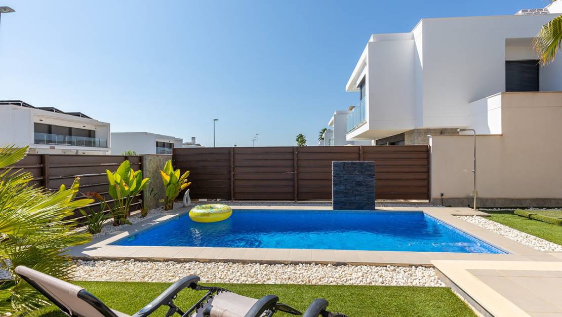 Venta - Chalet - Benidorm - Urb Entre Naranjos