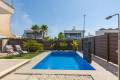 Venta - Chalet - Benidorm - Urb Entre Naranjos