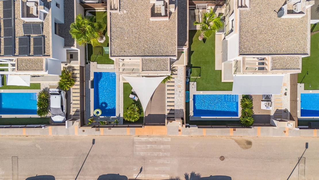 Venta - Chalet - Benidorm - Urb Entre Naranjos