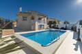 Venta - Chalet - Benijofar