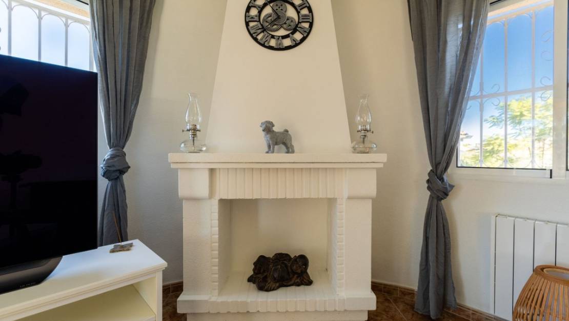 Venta - Chalet - Benijofar