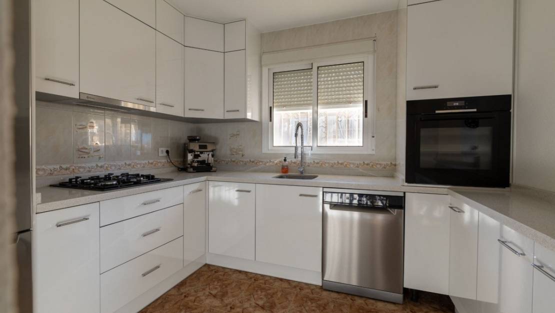 Venta - Chalet - Benijofar