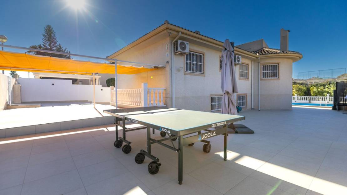 Venta - Chalet - Benijofar