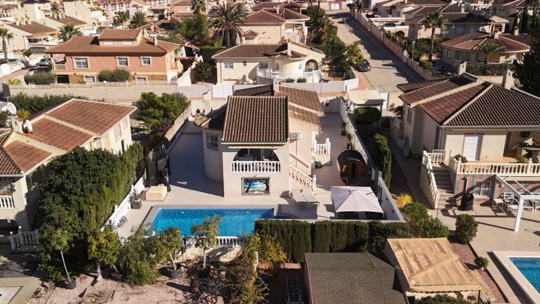 Venta - Chalet - Benijofar