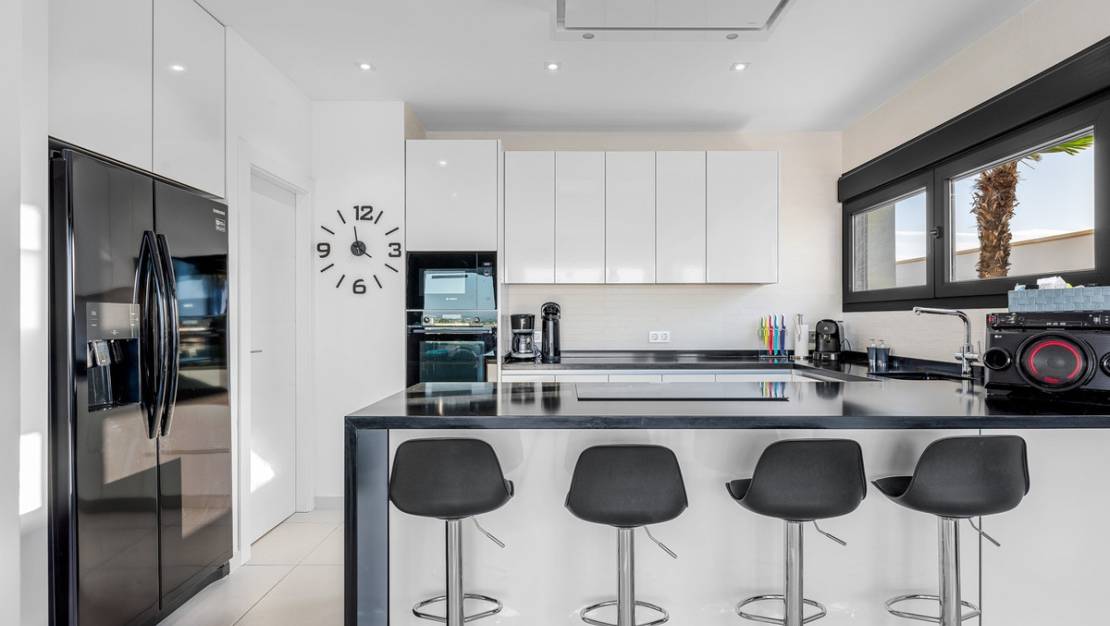 Venta - Chalet - Benijofar