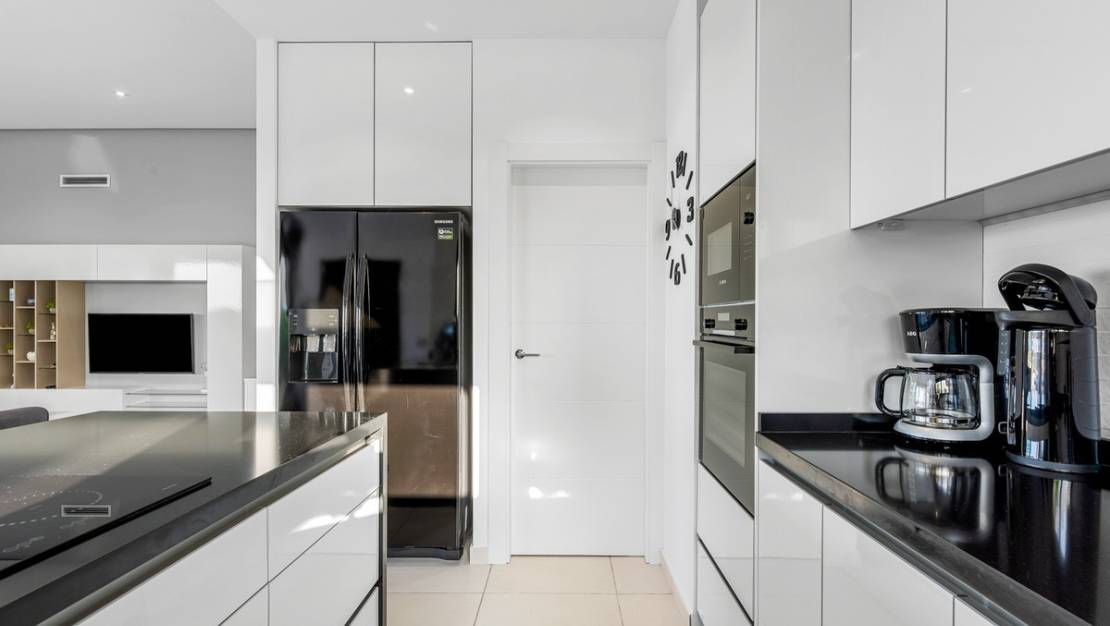 Venta - Chalet - Benijofar