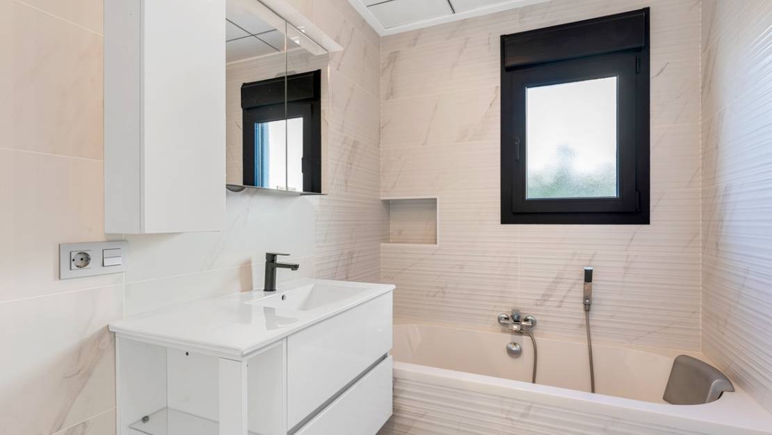 Venta - Chalet - Benijofar