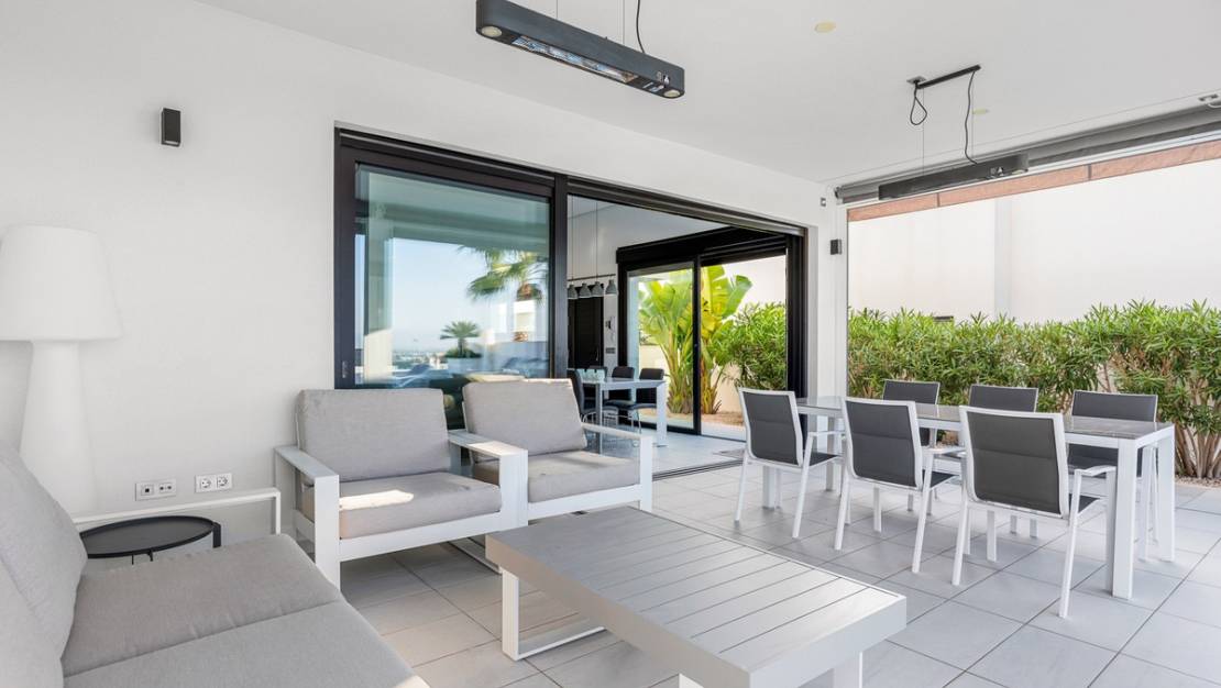 Venta - Chalet - Benijofar