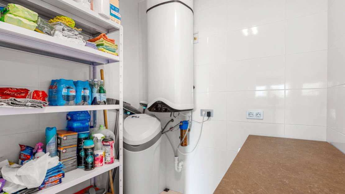 Venta - Chalet - Benijofar