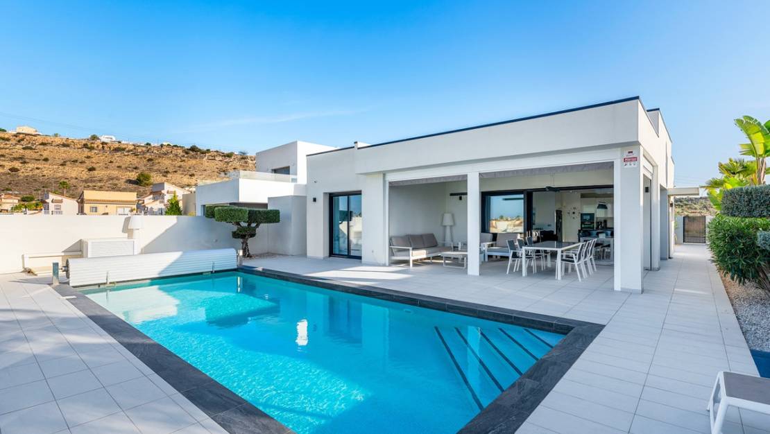 Venta - Chalet - Benijofar