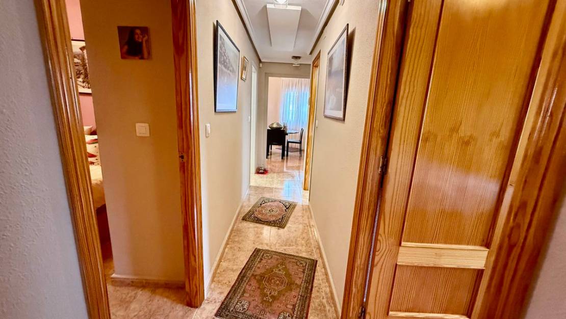 Venta - Chalet - Benijofar