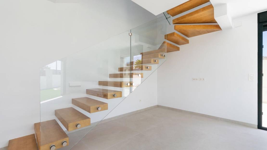 Venta - Chalet - Benijofar