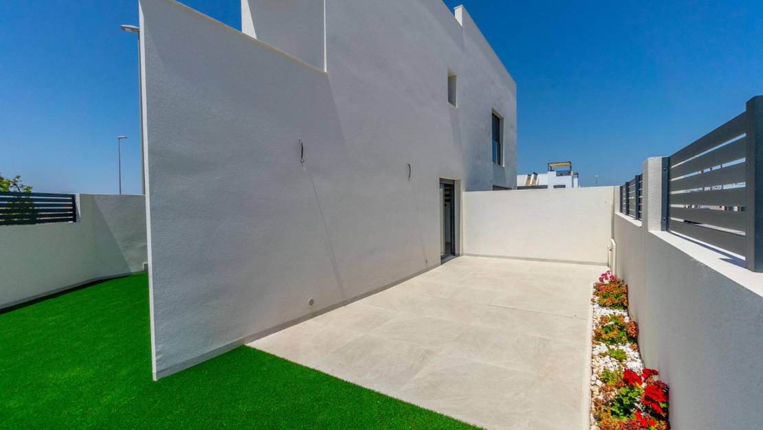 Venta - Chalet - Benijofar