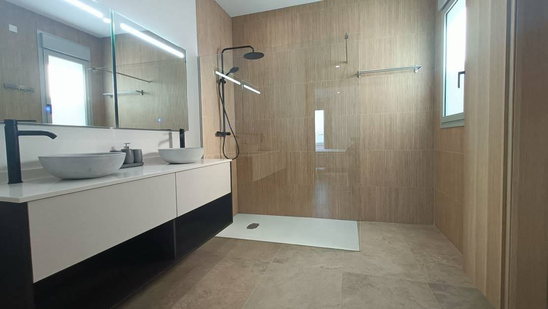 Venta - Chalet - Benijofar