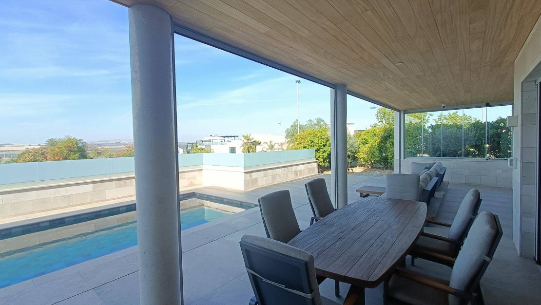 Venta - Chalet - Benijofar