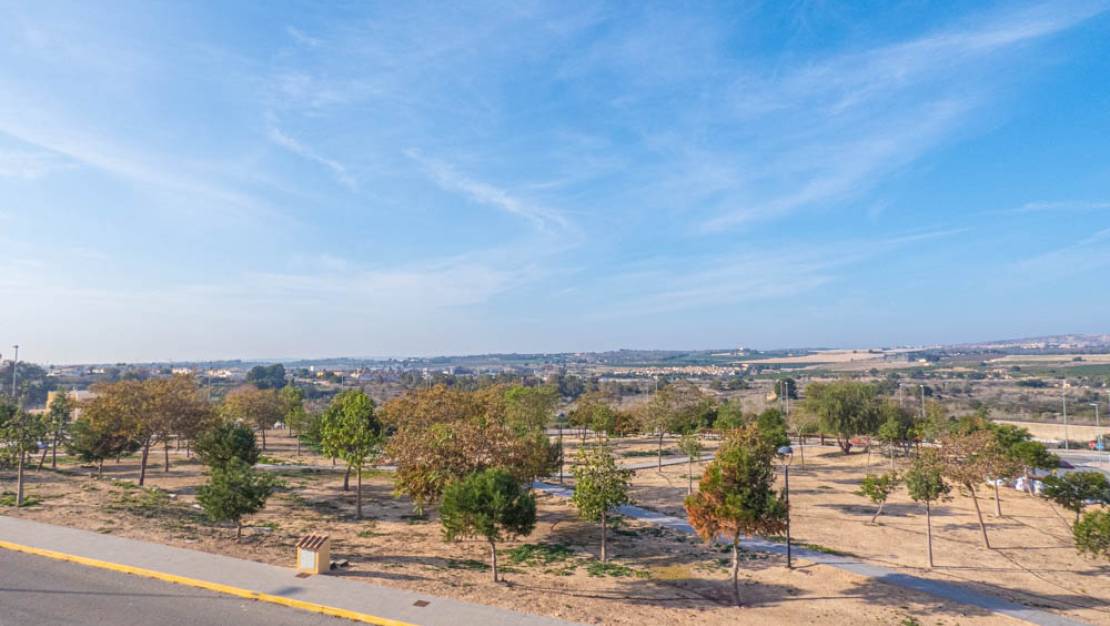 Venta - Chalet - Benijofar