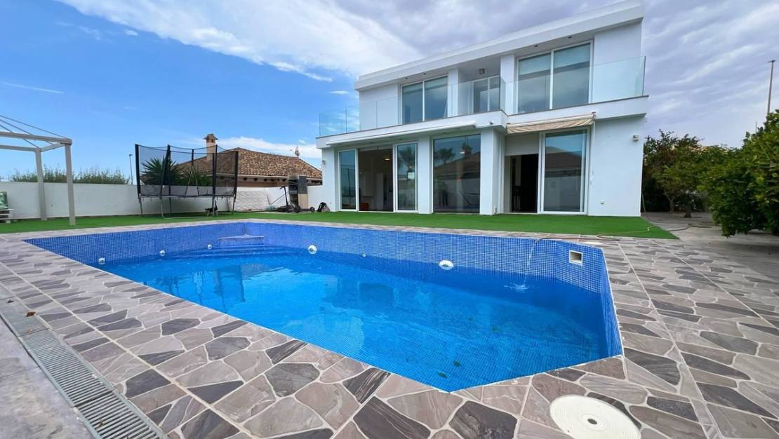 Venta - Chalet - Bigastro