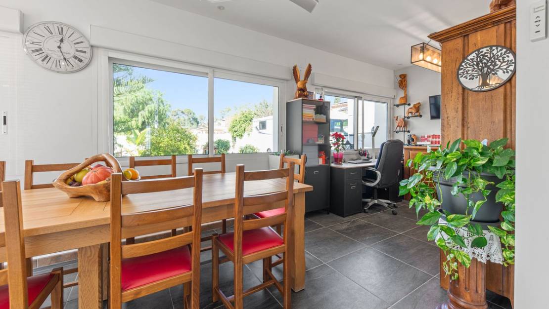 Venta - Chalet - Busot - Busot Centro