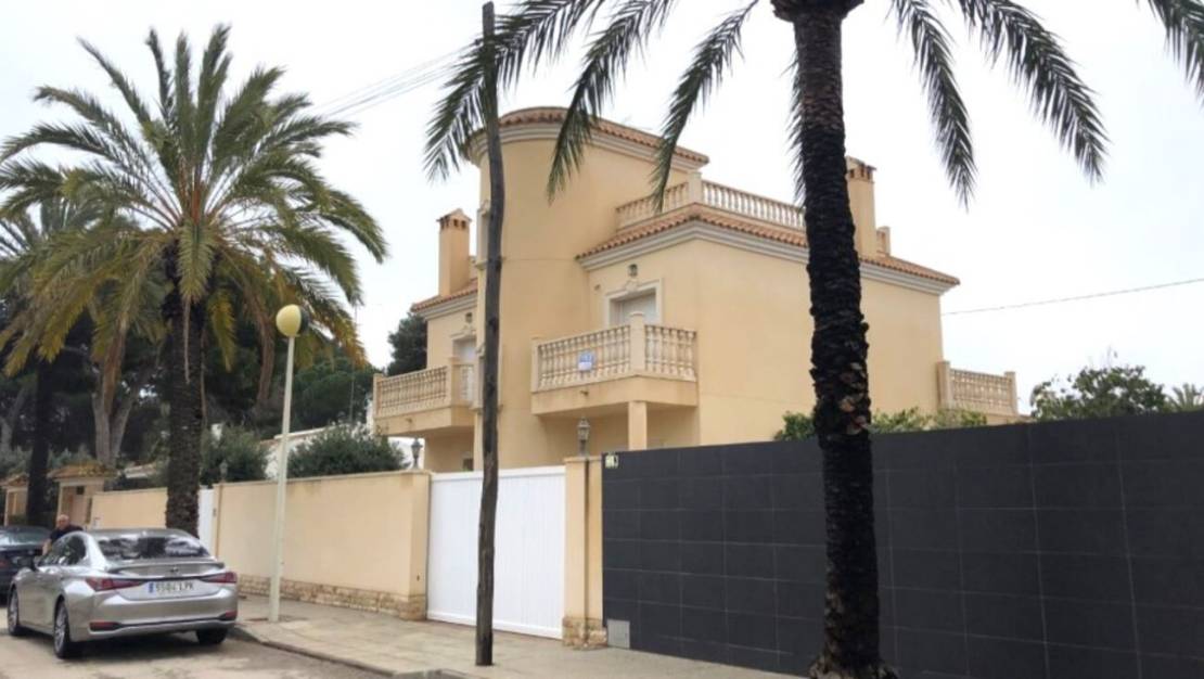 Venta - Chalet - Cabo Roig