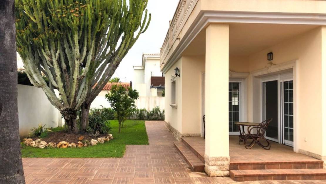 Venta - Chalet - Cabo Roig