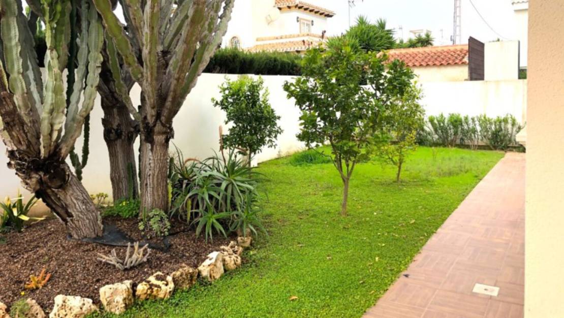 Venta - Chalet - Cabo Roig
