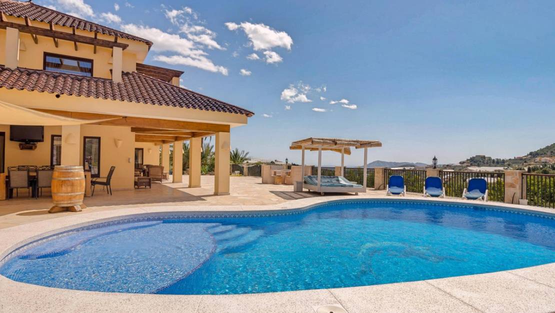 Venta - Chalet - Callosa d'en Sarria - Callosa d'en Sarria Centro