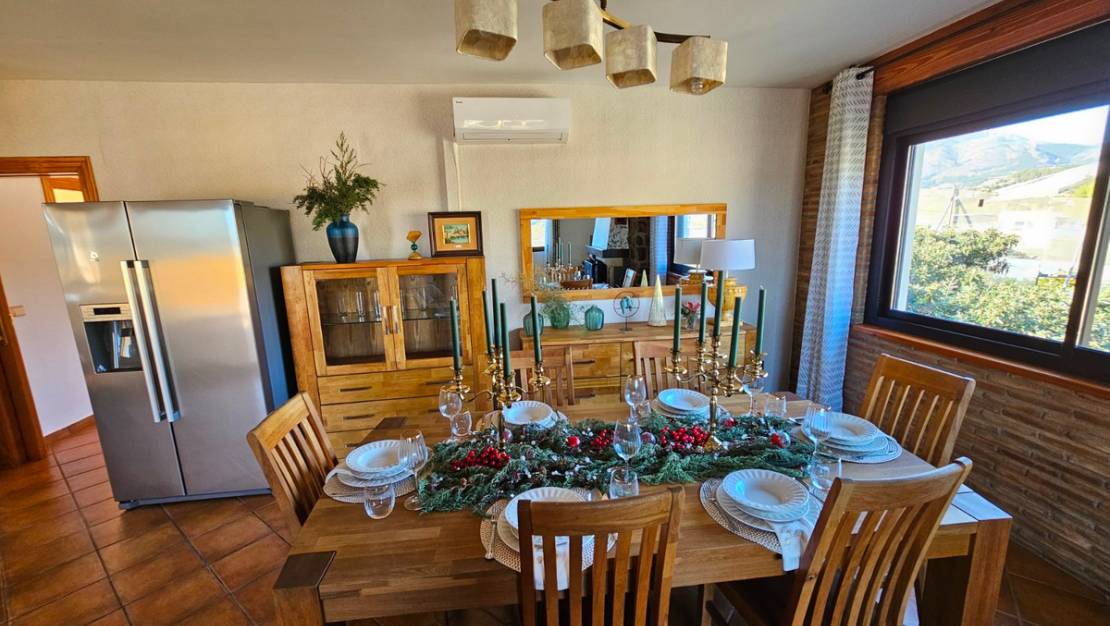 Venta - Chalet - Callosa d'en Sarria - Callosa d'en Sarria Centro