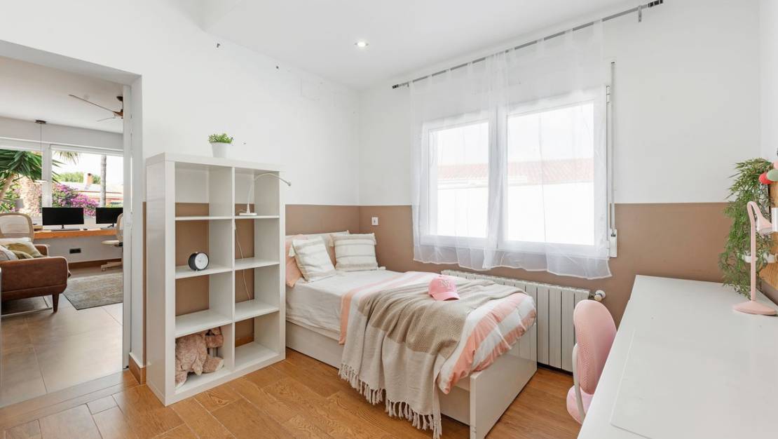 Venta - Chalet - Campello - El Campello - Campello - El Campello Centro