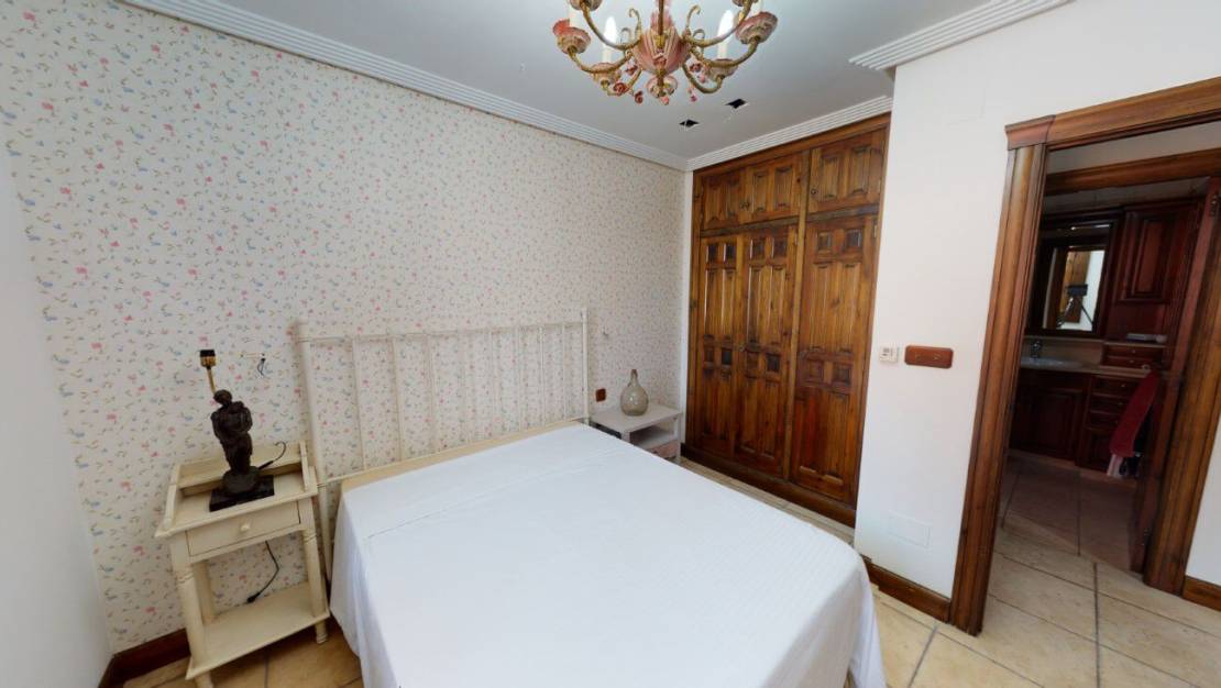 Venta - Chalet - Catral