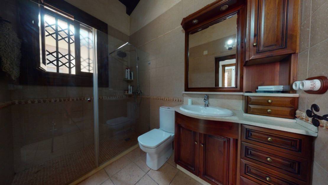 Venta - Chalet - Catral