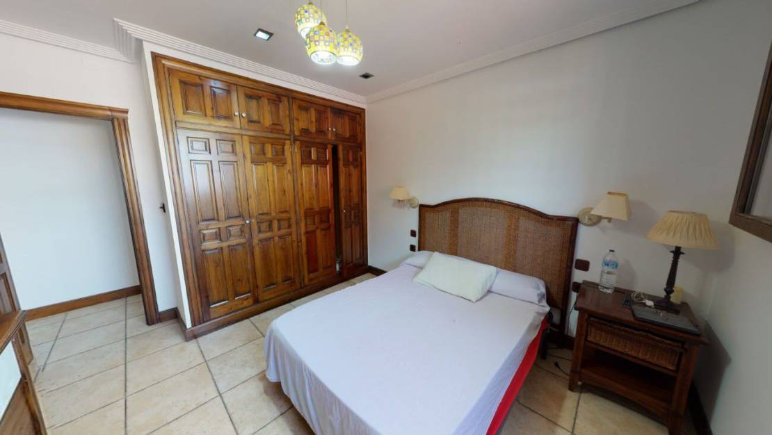 Venta - Chalet - Catral