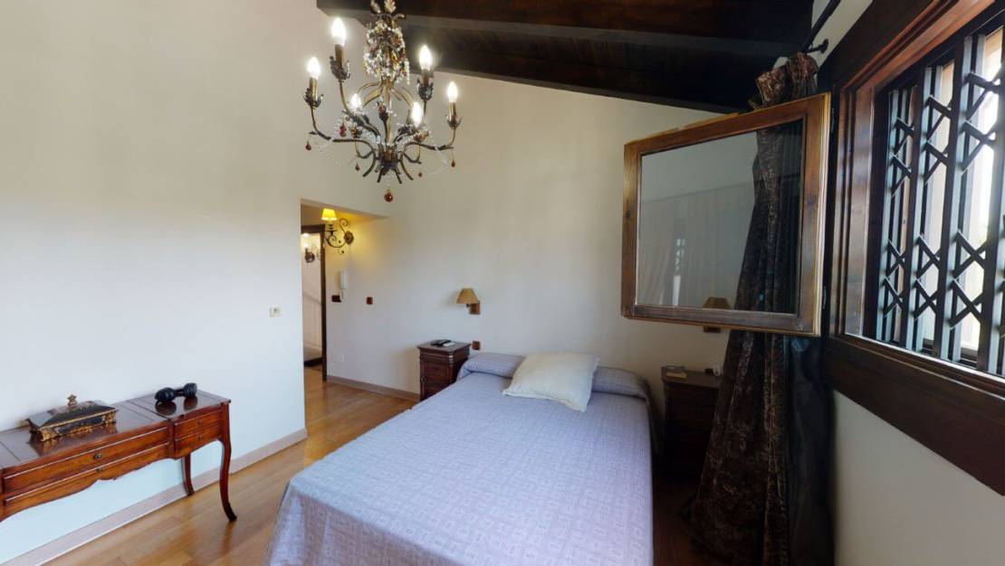 Venta - Chalet - Catral