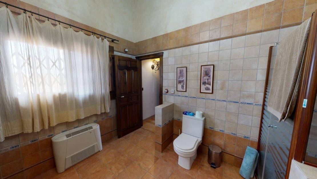 Venta - Chalet - Catral