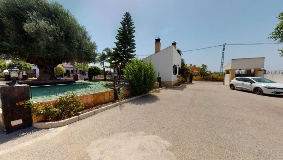 Venta - Chalet - Catral