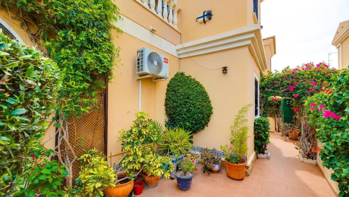 Venta - Chalet - Ciudad Quesada - Lo crispín