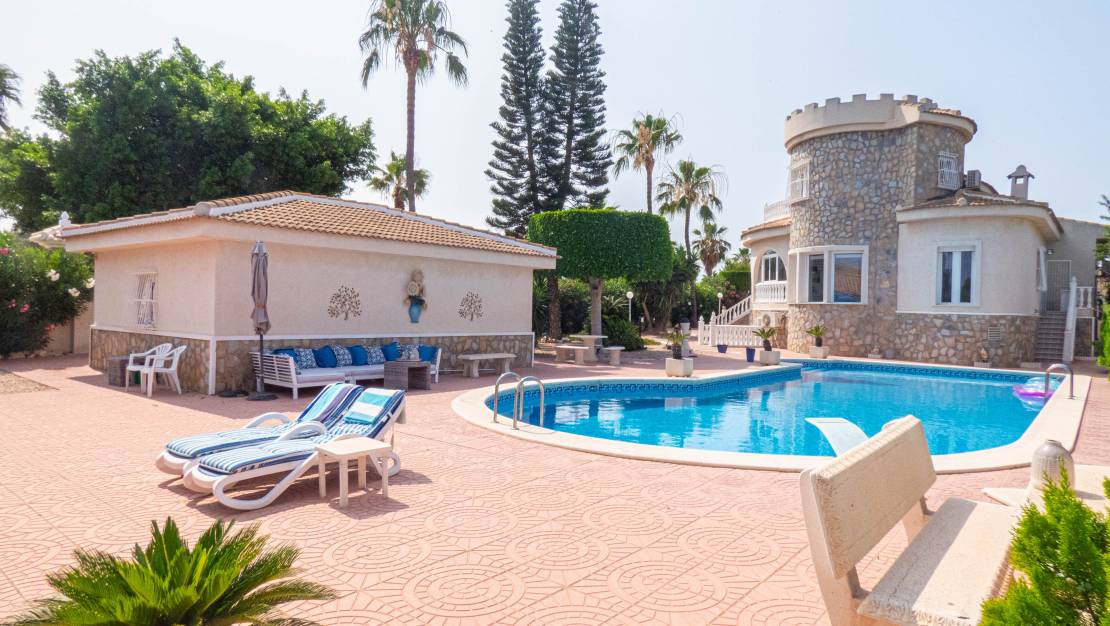 Venta - Chalet - Ciudad Quesada