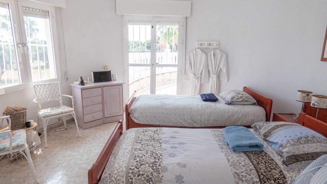 Venta - Chalet - Ciudad Quesada