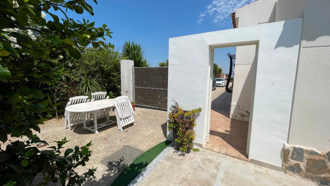 Venta - Chalet - Daya Nueva - Daya Nueva Centro