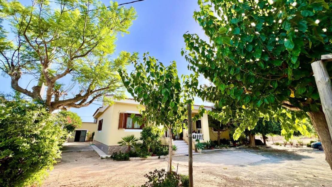 Venta - Chalet - Daya Vieja