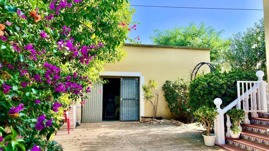 Venta - Chalet - Daya Vieja